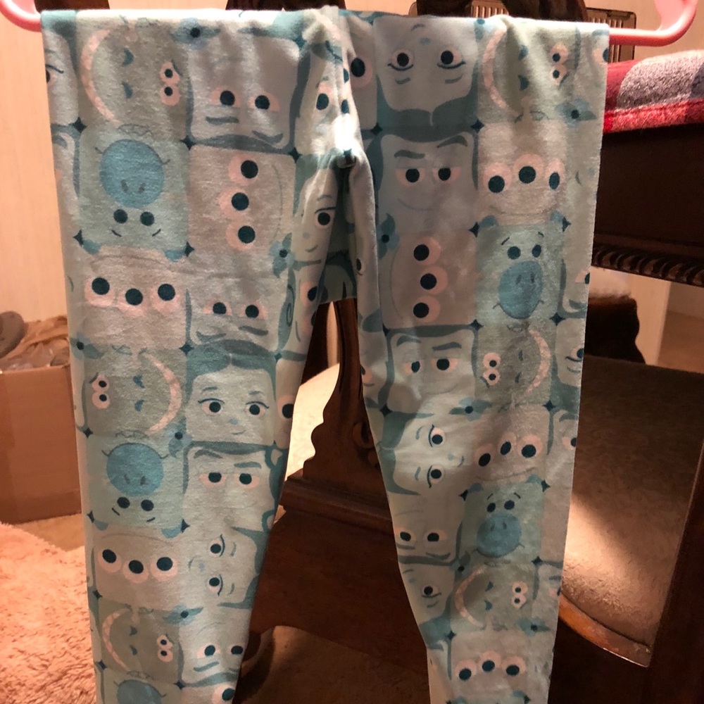 NWOT Disney LulaRoe leggings